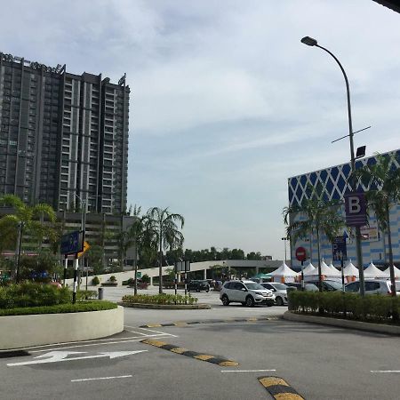 Hot! Niki Emira - Aeon Mall - City Centre - Netflix - Msu - Wifi Shah Alam Kültér fotó